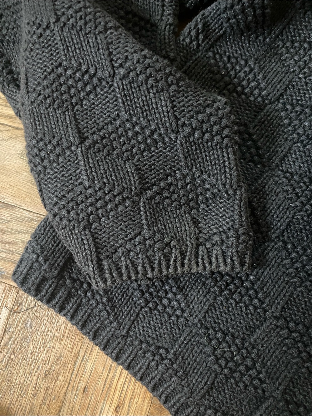 Black gap cardigan size small - Picture 4 of 5